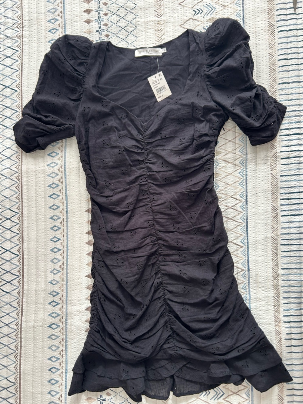 ASTR the Label Loiza Ruched Puffy Sleeve V-Neck Mini Dress Black S NWT